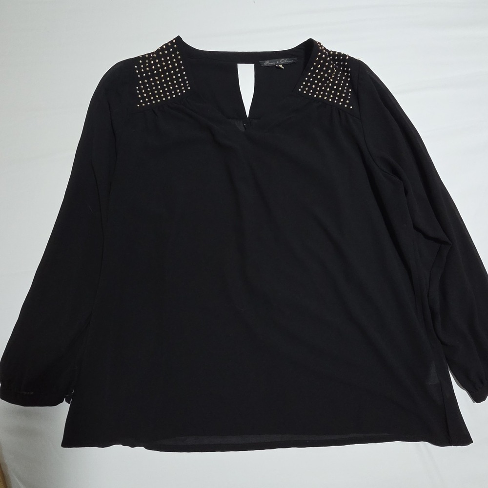 Rose & Olive 1X Black Blouse Gold Studded V Neck Keyhole Back Sheer Plus Size